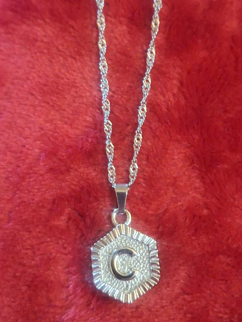 Oak & Ivy Boutique Stainless Silver Tone C Initial Adjustable Necklace NWOT